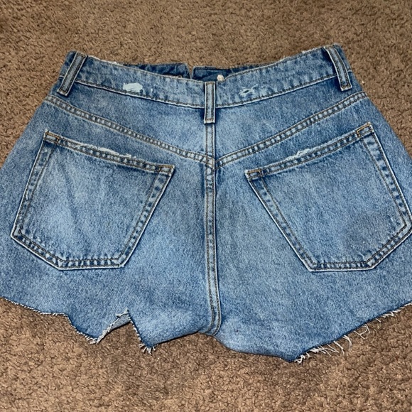 Denim shorts - Picture 4 of 4